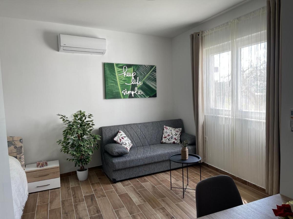 Apartman Solin 2, Parking Leilighet Eksteriør bilde